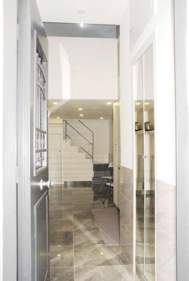 La Maison Di Greta Apartment เนเปิลส์ ภายนอก รูปภาพ